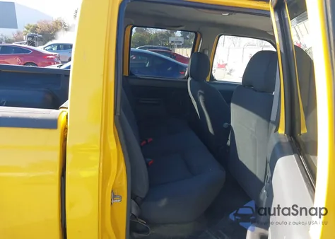 2003 Nissan Frontier Xe-V6 z USA, uszkodzony, nr VIN 1N6ED29Y83C414982